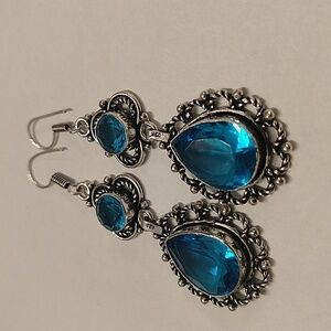 Blue topaz earrings, 925 stamped